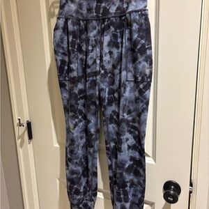 Size S - Athleta Black and Gray Printed Joggers. Soft and comfortable